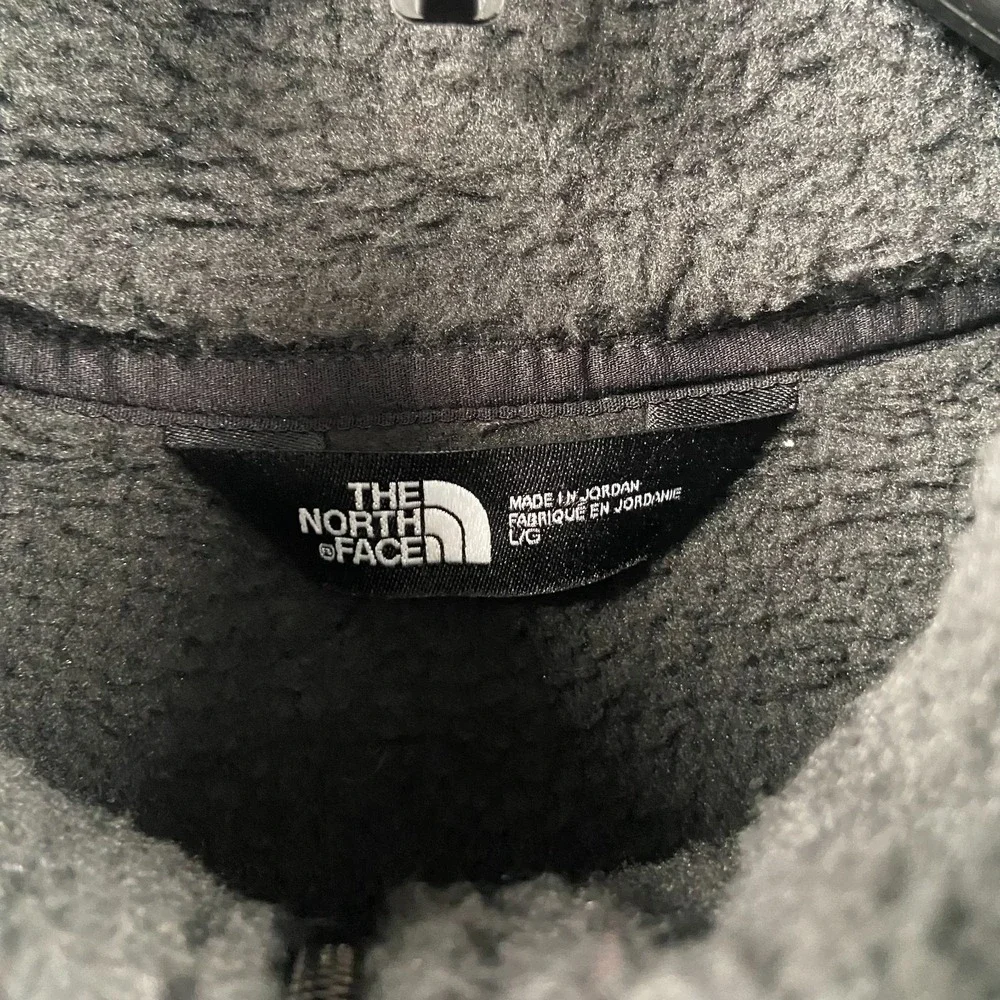 NWT The North Face Men's Black Heather‎ Sweater Vest Full Zip Size L Men
